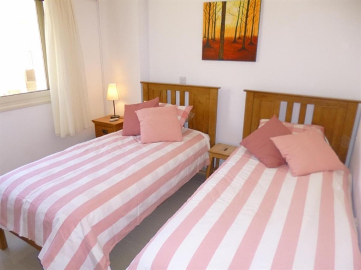 First Floor 2 Bedroom Apartment, Large Balcony, Amazing Sea Views, Communal Pool Apartment