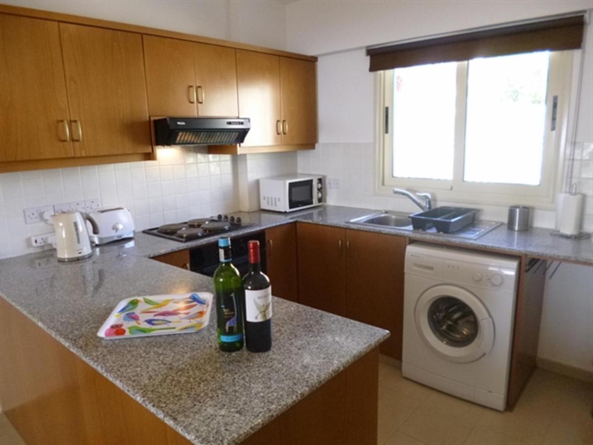 Apartment First Floor 2 Bedroom Apartment, Large Balcony, Amazing Sea Views, Communal Pool *