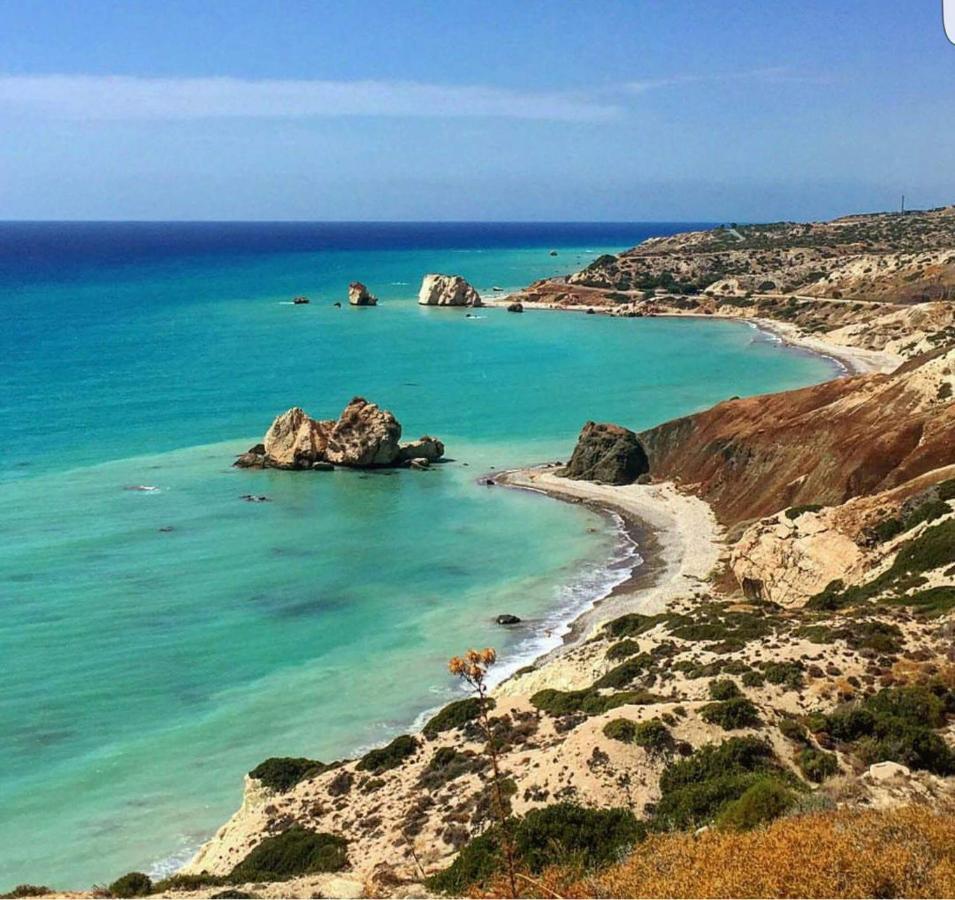 Apartment First Floor 2 Bedroom Apartment, Large Balcony, Amazing Sea Views, Communal Pool