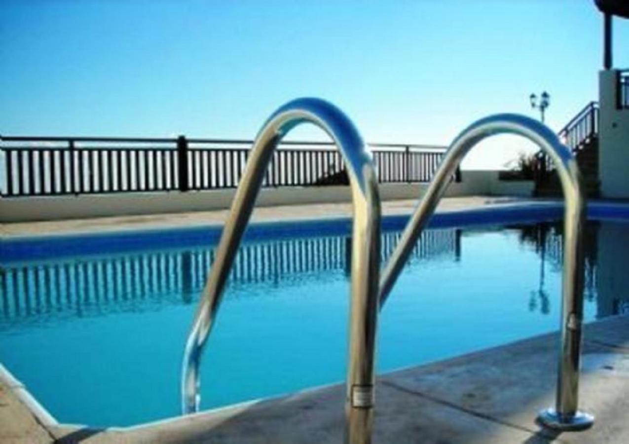 First Floor 2 Bedroom Apartment, Large Balcony, Amazing Sea Views, Communal Pool Apartment